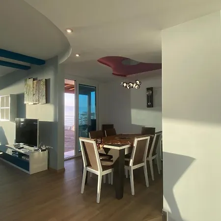 Lägenhet Irinnix Durrës